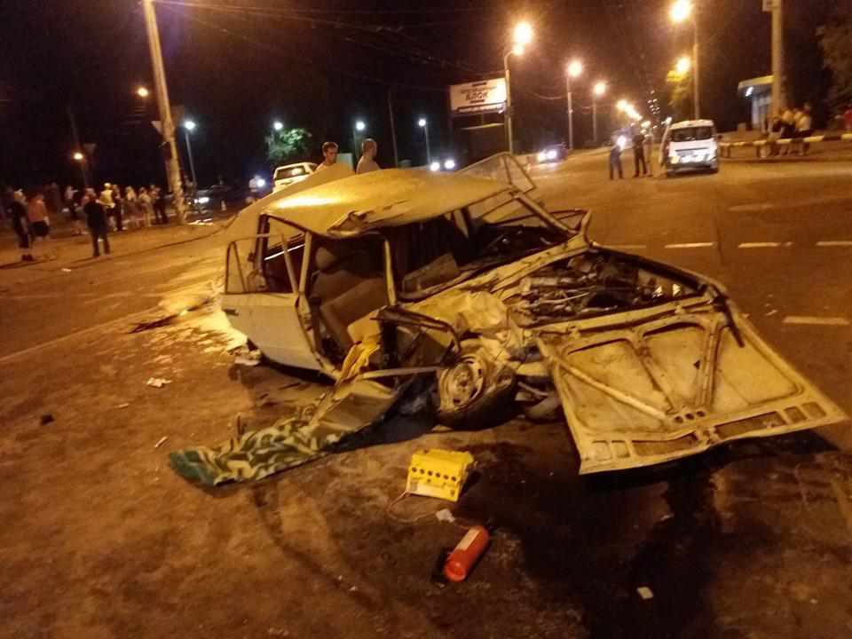 Жахлива аварія в центрі Полтави: четверо людей в лікарні, серед них – дитина. ФОТО