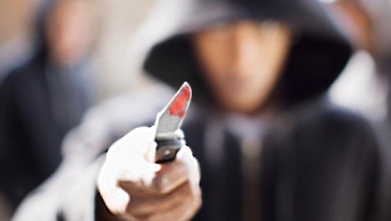 На Полтавщині конфлікт між чоловіками під час застілля переріс в різанину