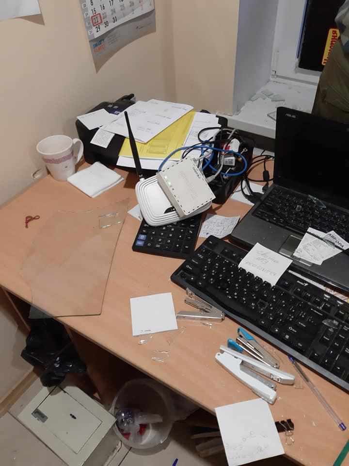 В центрі Полтави намагалися обікрасти «Цукерню»: шукають зловмисника