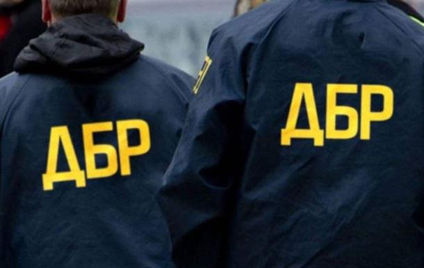 ДБР провело обшуки в слідчому управлінні поліції Полтавщини: підозрюють у незаконному затриманні