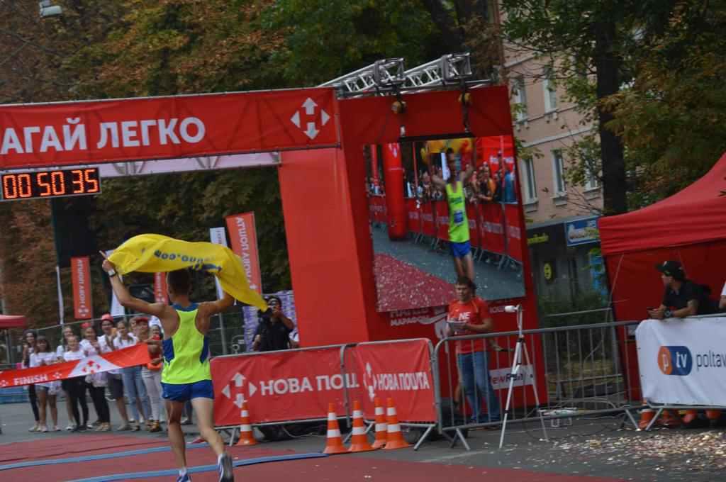 Полтава біжить: вперше у місті відбувся Чемпіонат України з напівмарафону. ФОТО