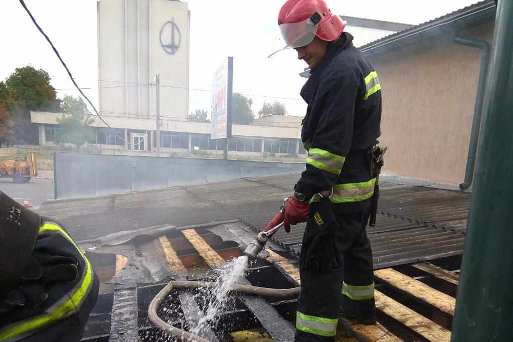 У Миргороді горів магазин