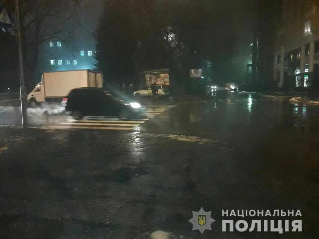 Суд виніс вирок водію «Газелі», який на пішохідному переході збив жінку з дитиною
