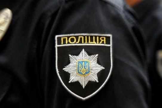 Полісмена, який із товаришем напав на жінку і студента в Полтаві, звільнили
