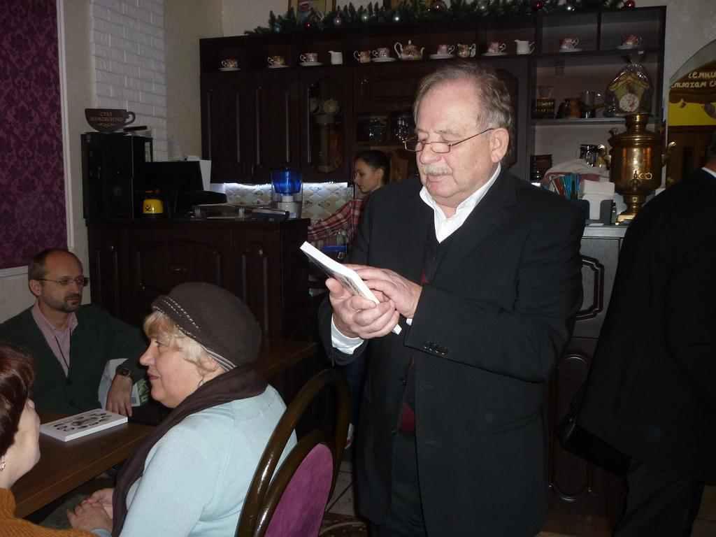 У Полтаві спілка «Просвіта» презентувала збірку оповідань «Сойчине крило»