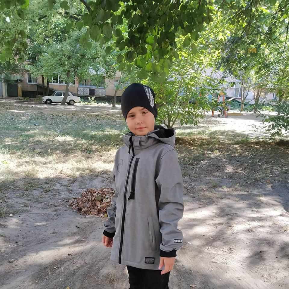 Полтавців просять допомогти 8-річному хлопчикові, у якого виявили пухлину