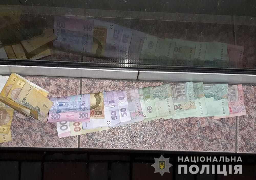 На Полтавщині затримали ймовірних грабіжників, які нападали на людей з газовим балончиком