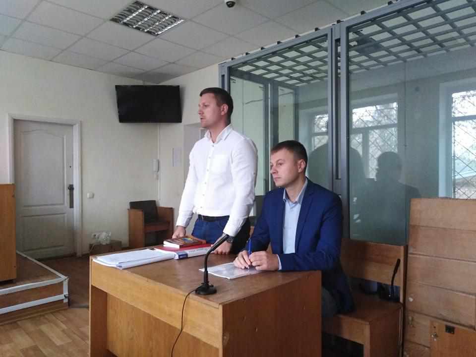 З Миколи Різника зняли підозру щодо отримання хабара та поновили на посаді 