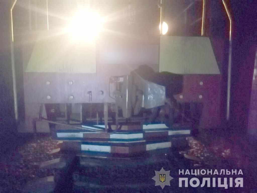 На Полтавщині вантажний потяг збив чоловіка