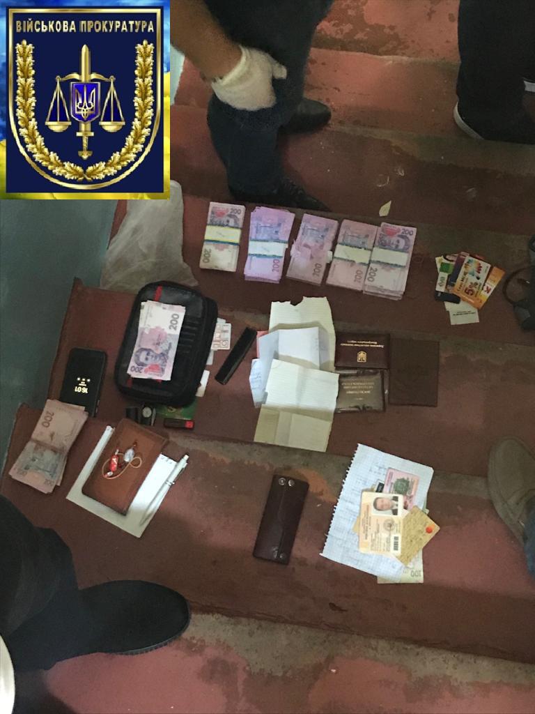 Полтавський посадовець за вимагання стотисячного хабара отримав в 4 рази менший штраф