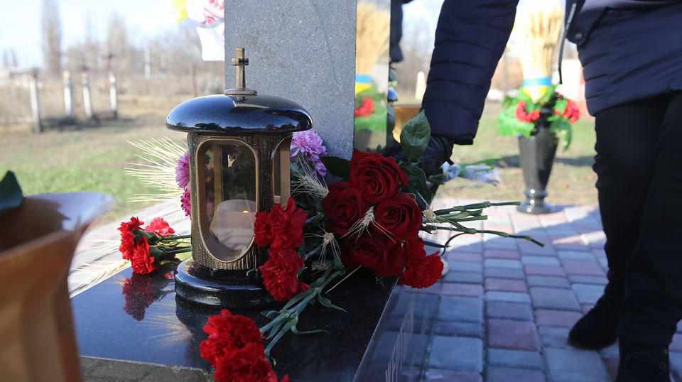 У Кременчуці вшанували пам'ять жертв голодоморів. ФОТО