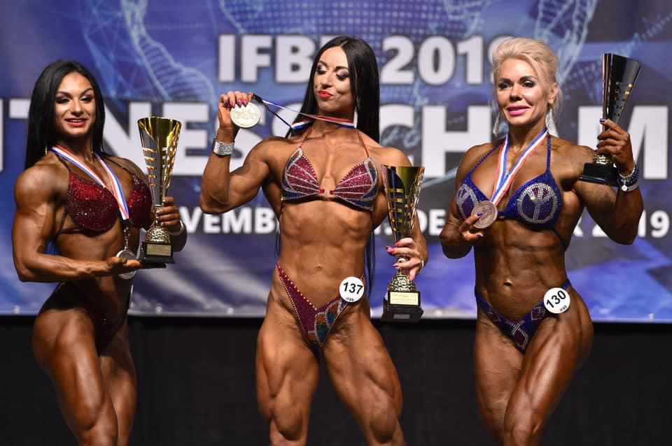 Три полтавки здобули нагороди Чемпіонату світу з бодіфітнесу . ФОТО