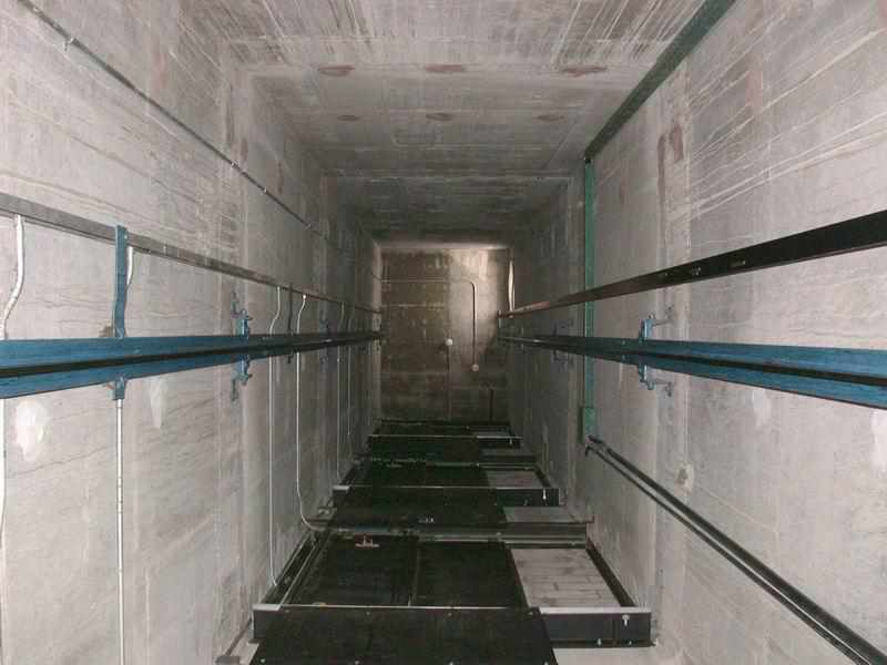 У Полтаві загинув чоловік, впавши у шахту ліфта