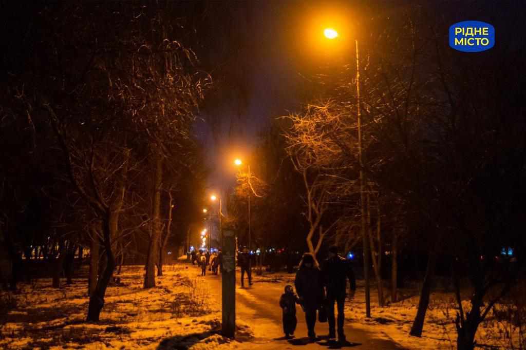 Освітили «темну пляму» на Браїлках