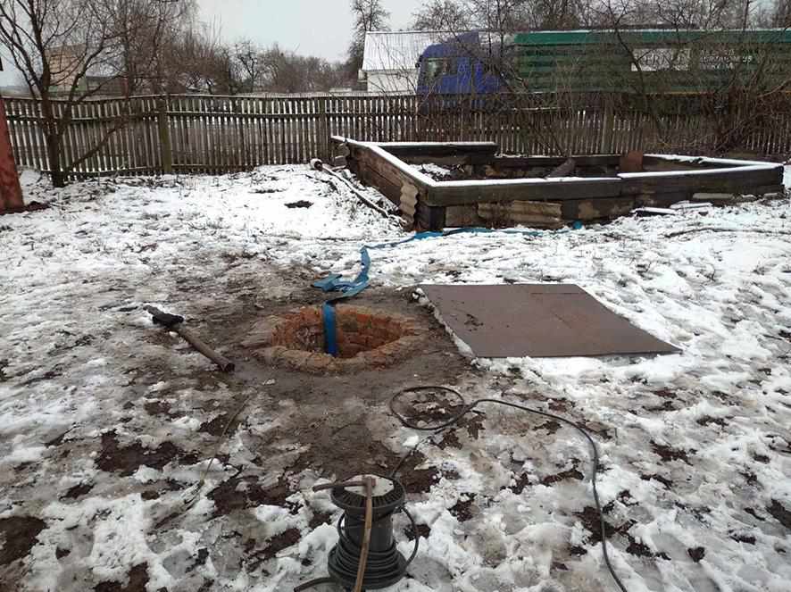 Троє людей на Полтавщині впали у вигрібні ями: врятували двох чоловіків