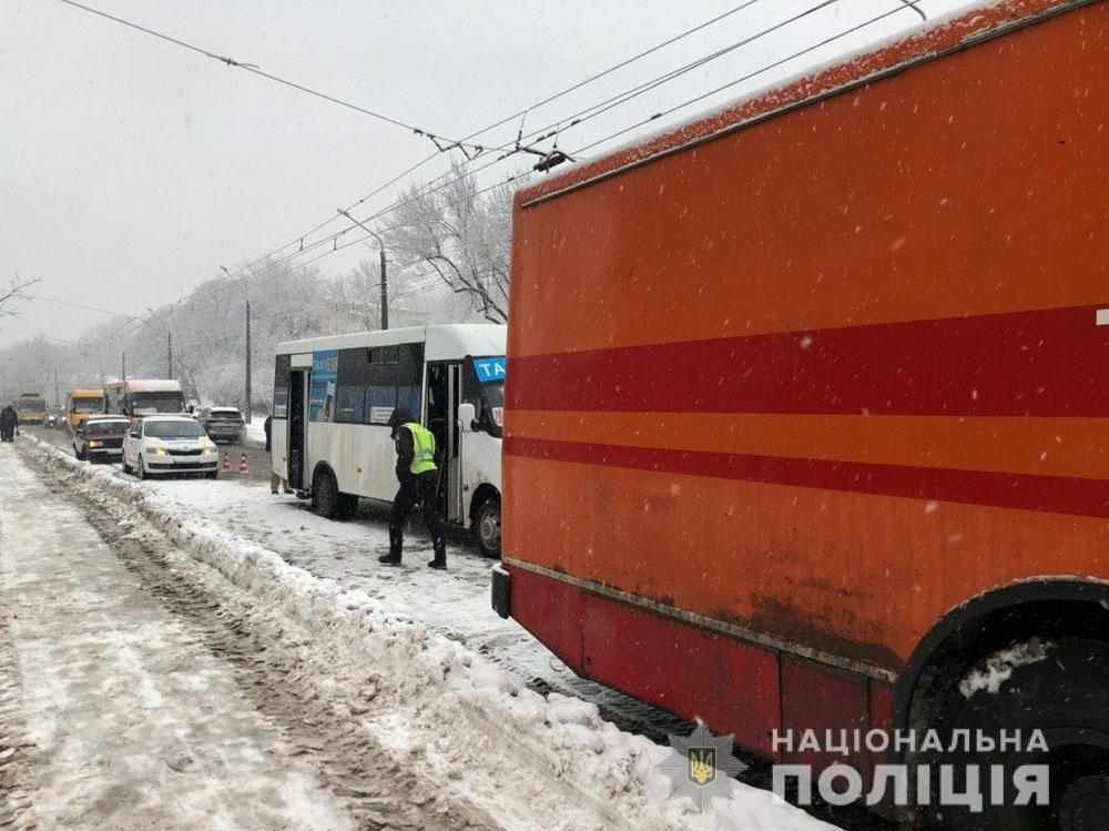 У Полтаві зіткнулися маршрутка та тролейбус техобслуговування