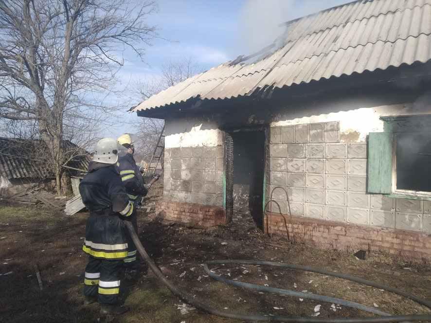 На Полтавщині горів приватний будинок: загинув чоловік
