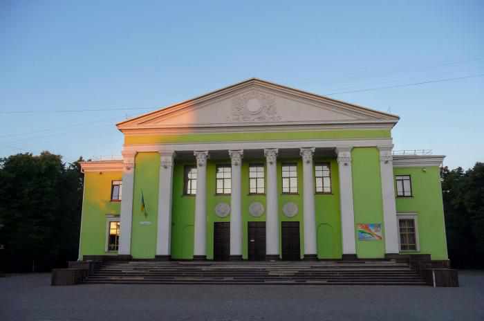 Полтавців запрошують на святковий концерт до 8 березня