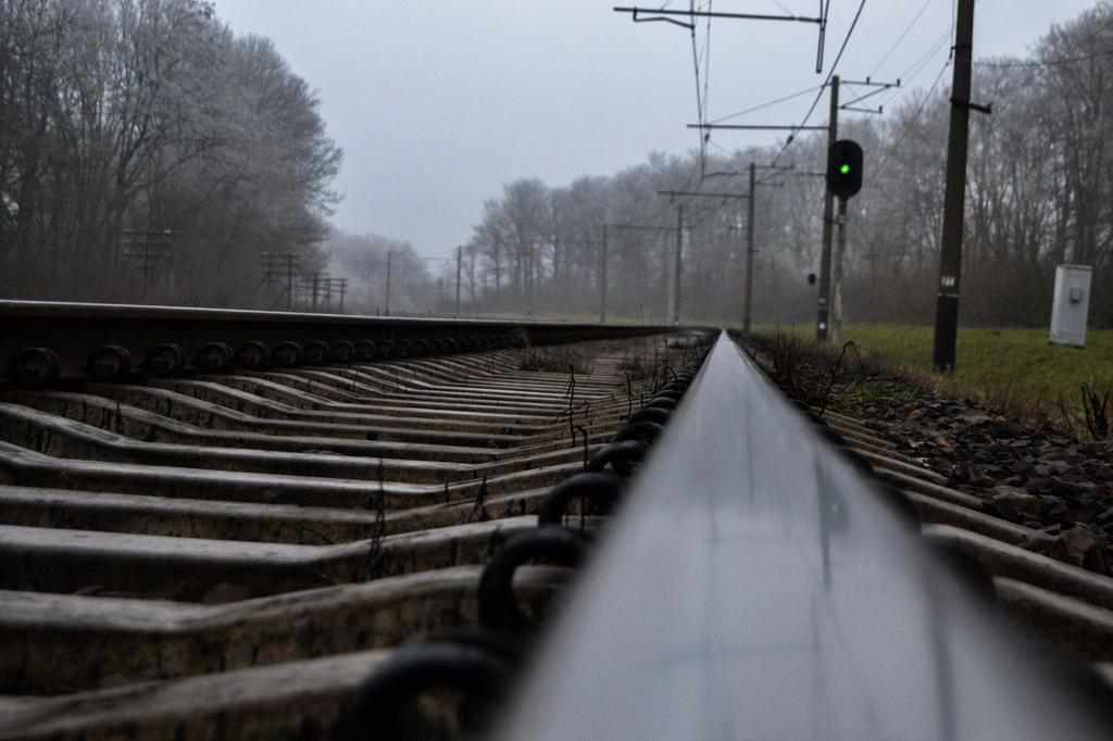 У Карлівці на Полтавщині хлопця вразило струмом біля залізничної колії. ОНОВЛЕНО, ФОТО