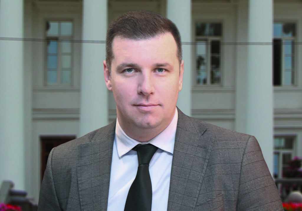 Лікарі можуть залишитись без зарплати: Шамота разом із мерами інших міст звернулися до Президента та нардепів