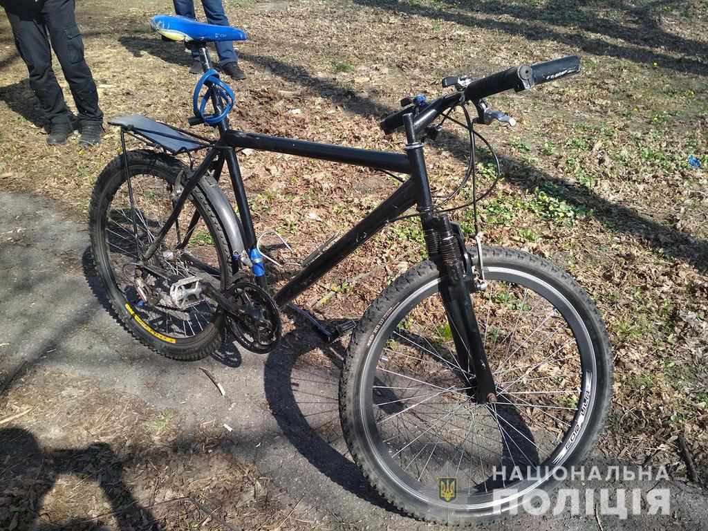 У Миргороді двоє 18-річних пограбували містянина