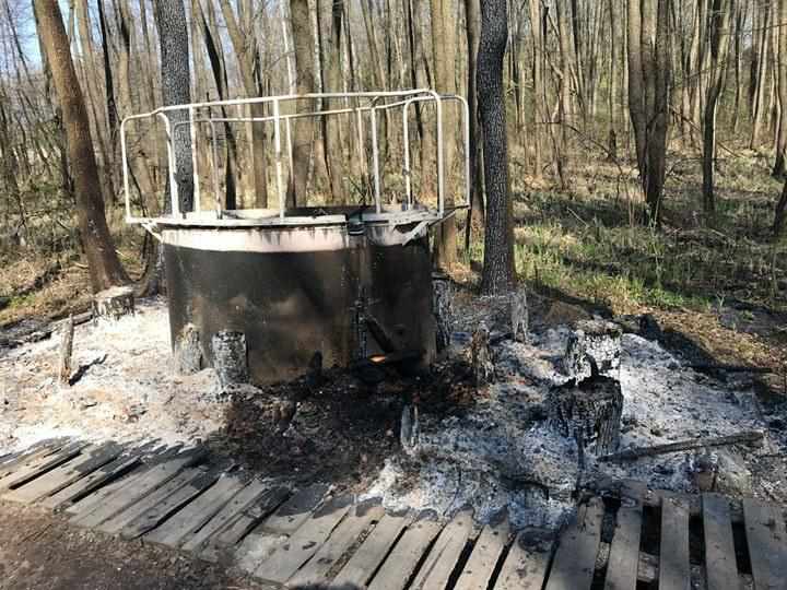 На Полтавщині вандали спалили туристичний об’єкт