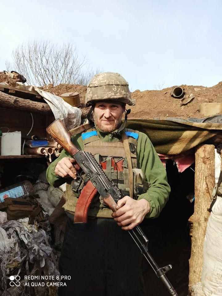 На Донбасі в районі Кримського загинув військовослужбовець 93 ОМБр Олексій Купріков