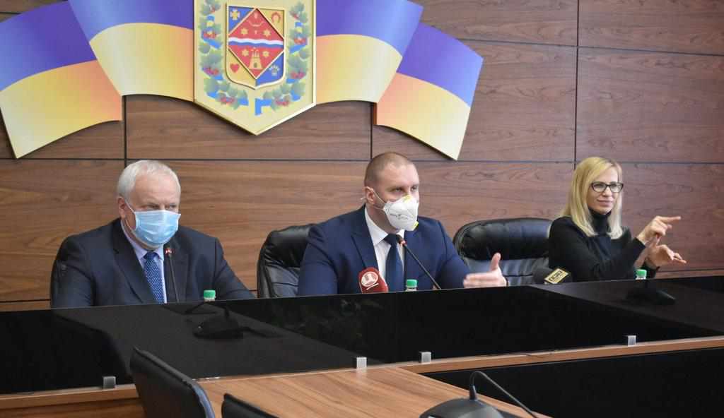 На Полтавщині хочуть проводити 200 ПЛР-тестів на добу