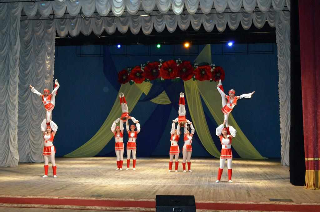 День Соборності у Полтаві відзначили мовою танцю