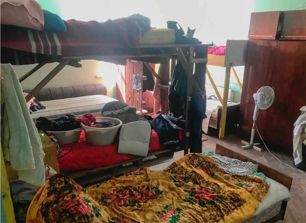 Тримали на ланцюгу й змушували працювати: на Полтавщині людей перетворили на рабів. ФОТО 