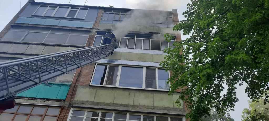 У Подільському районі Полтави горіла квартира