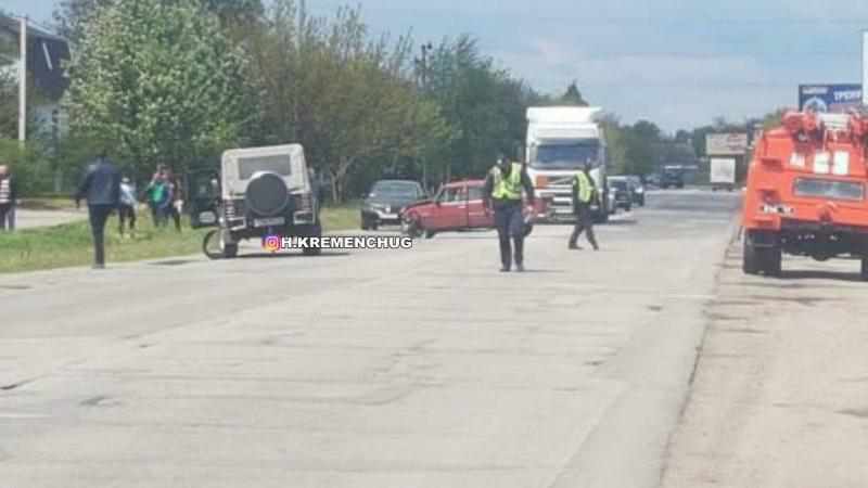На Полтавщині сталася потрійна ДТП. ВІДЕО