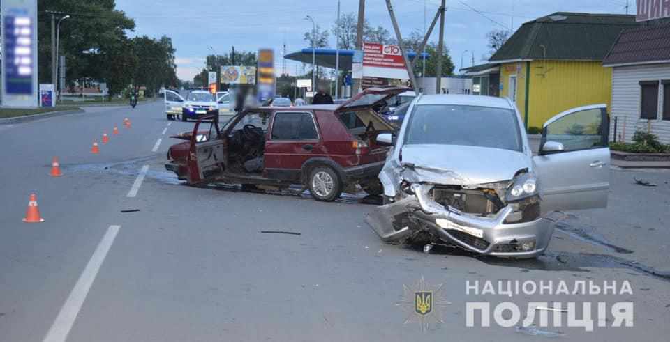 На Полтавщині в ДТП постраждали два водії та пасажирка