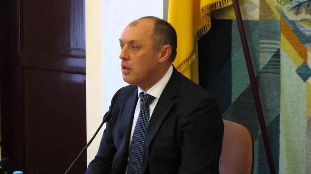 Мер Полтави не виконав свої обіцянки про будівництво і ремонт доріг