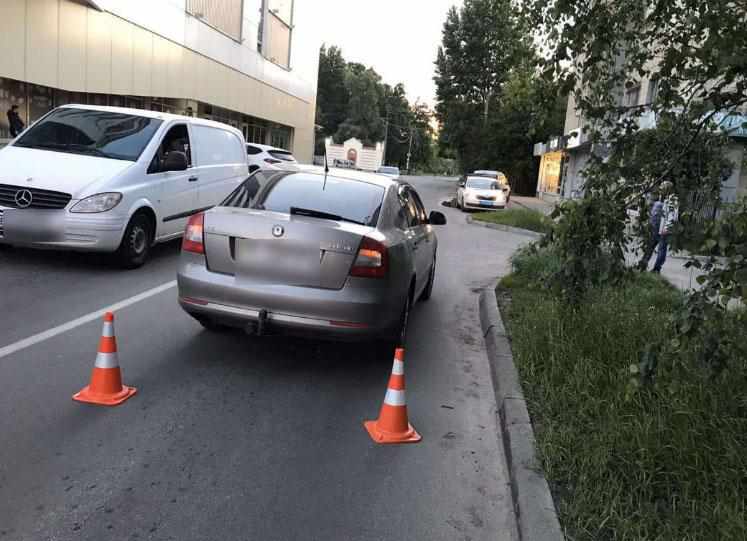 У Полтаві водій за кермом іномарки збив хлопчика