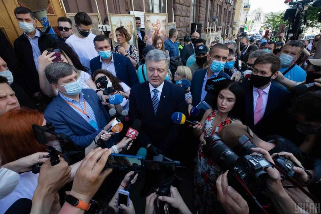 Порошенко: «Венедіктова отримала чітку вказівку від Зеленського щодо вручення мені підозри»