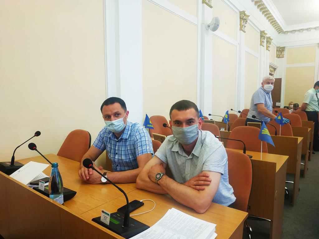 На сесію Полтавської міськради не прийшла одна із фракцій. ФОТО, ВІДЕОТРАНСЛЯЦІЯ