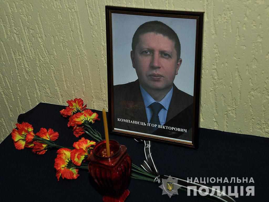 Під Полтавою в авто знайшли тіло співробітника главку поліції області