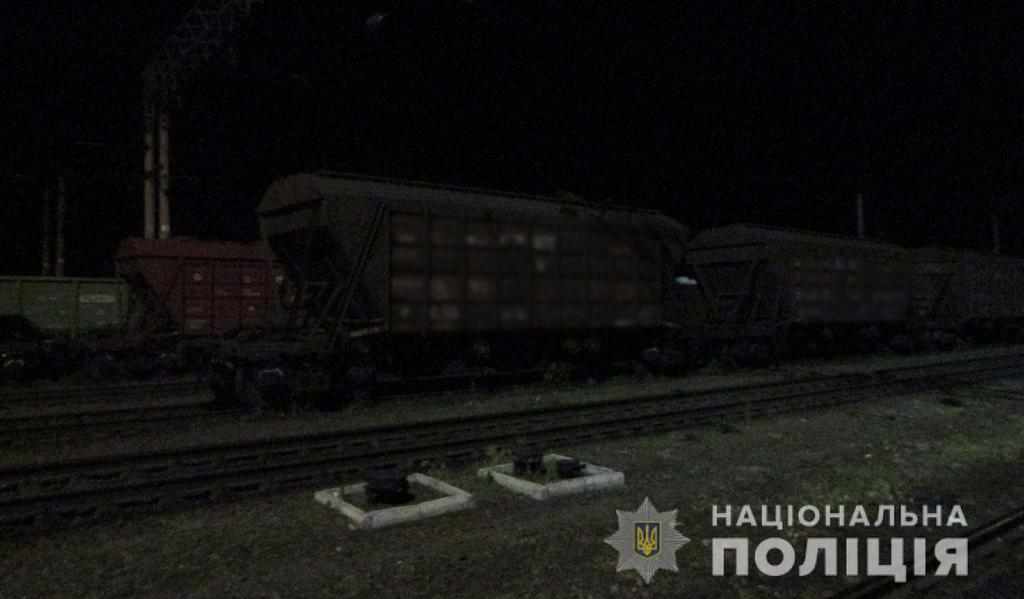 На Полтавщині 22-річного чоловіка смертельно уразило струмом на залізниці