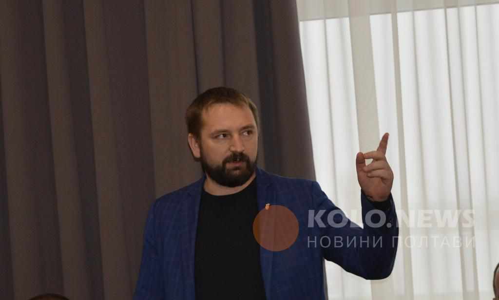 Заступник голови Полтавської обласної ради Анатолій Ханко: що в декларації
