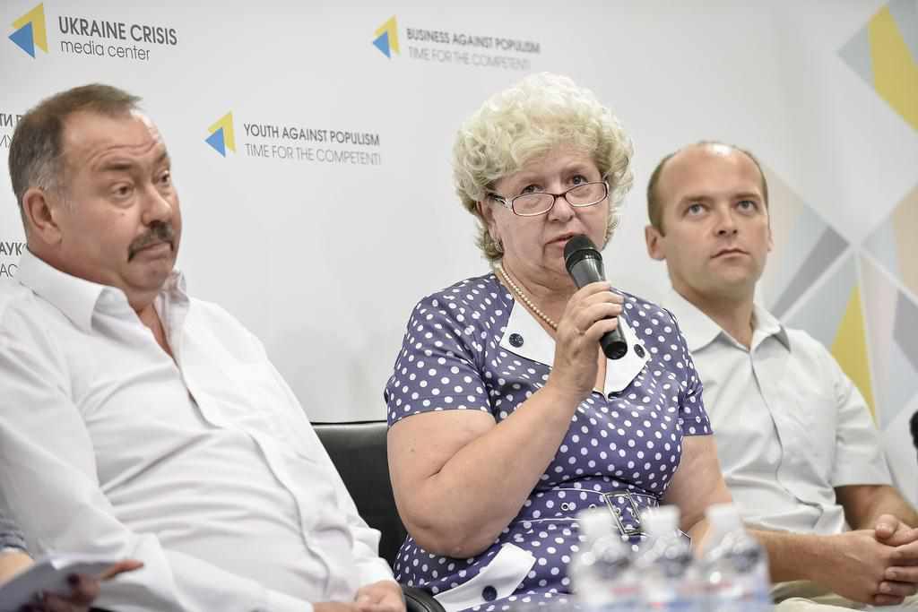 На Полтавщині сільський голова склав свої повноваження після 35 років роботи