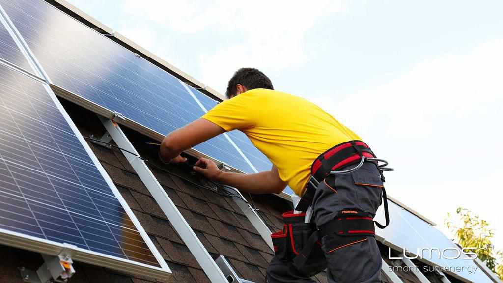 Після скандалу власникам сонячних електростанцій у Полтаві почали повертати мільйони за енергію
