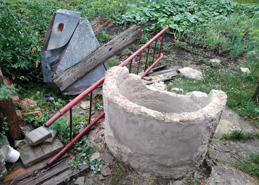 В Опішні жінка впала у колодязь на власному подвір’ї 