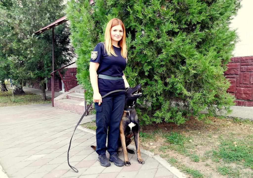 Кінологиня Юлія Нємченко: «У цій справі немає нічого складного, якщо любиш роботу й собак»
