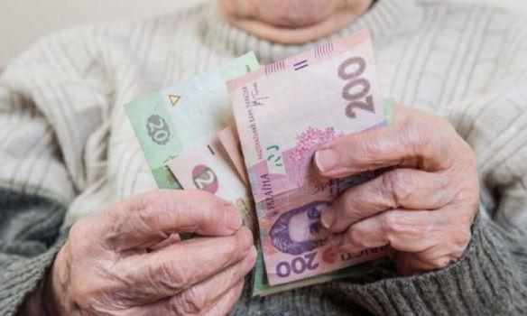 На Полтавщині засудили жінку, яка виманювала кошти у пенсіонерів, прикидаючись соцпрацівницею 