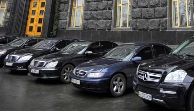 Дві нардепки з Полтавщини увійшли в рейтинг обранців, які найчастіше користуються службовими авто