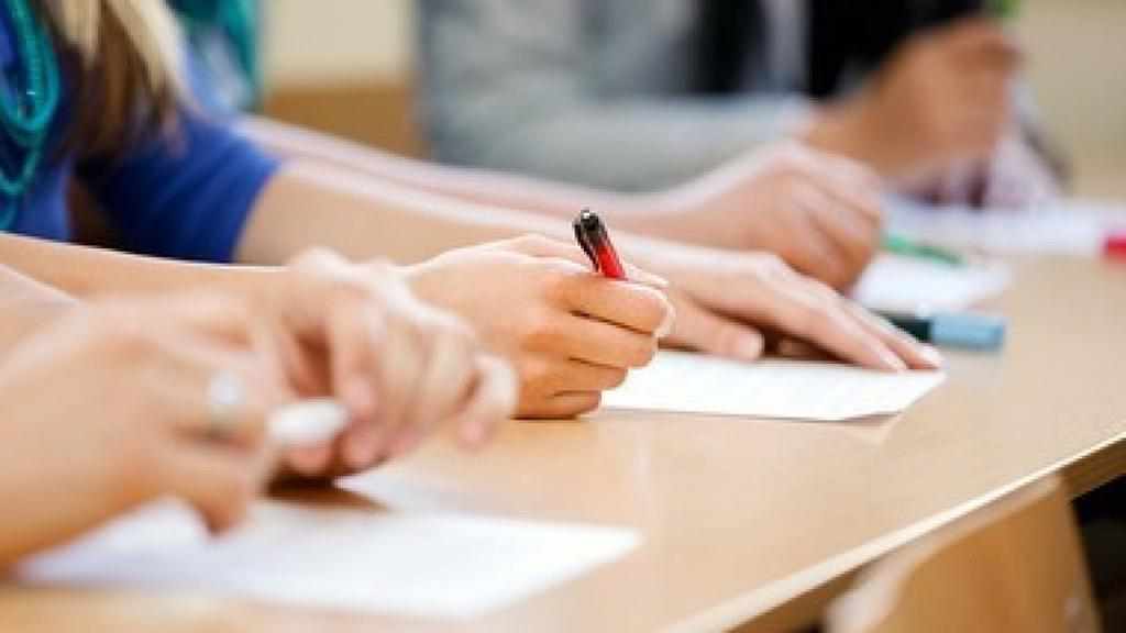 Першокурсники полтавських вишів розпочнуть навчання пізніше