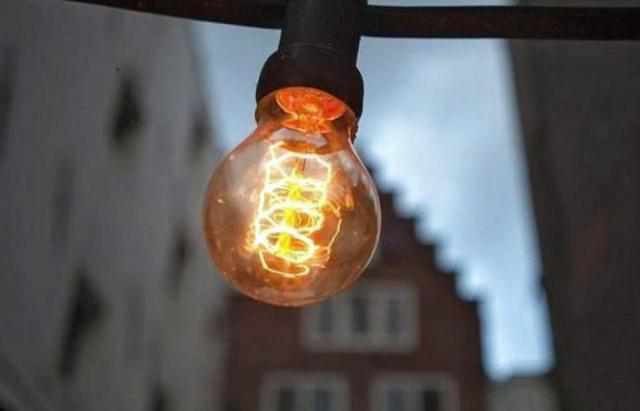 Наступного тижня з 10 по 14 серпня в Полтаві планово відключатимуть світло: графік