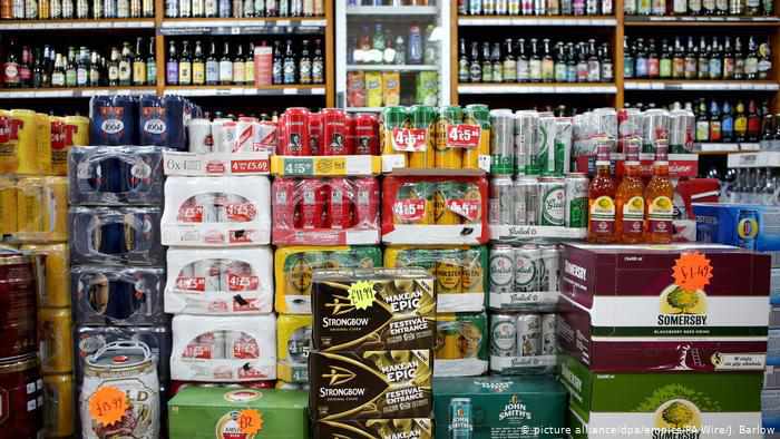 «Чи зручно жити у місті, де бухають»: в Полтавській міськраді обговорювали торгівлю алкоголем у нічний час