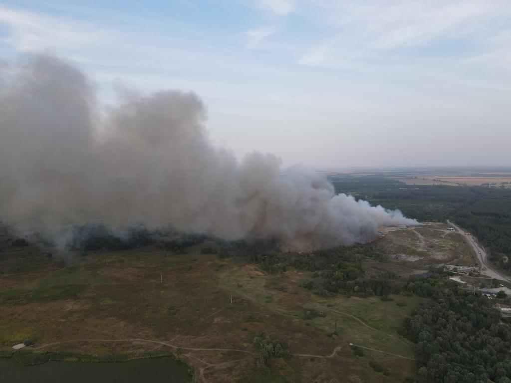 Під Полтавою у Макухівці горить міське сміттєзвалище. ФОТО, ВІДЕО